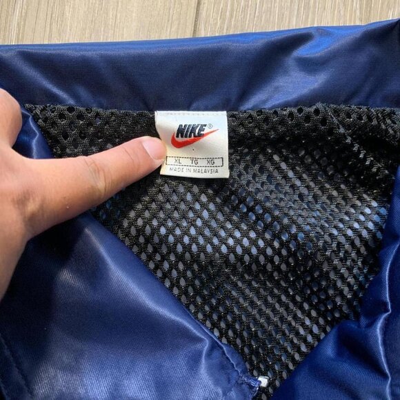 NIKE Vintage U.S. NATIONAL TEAM Satin Light 90's Jacket - Picture 3 of 5